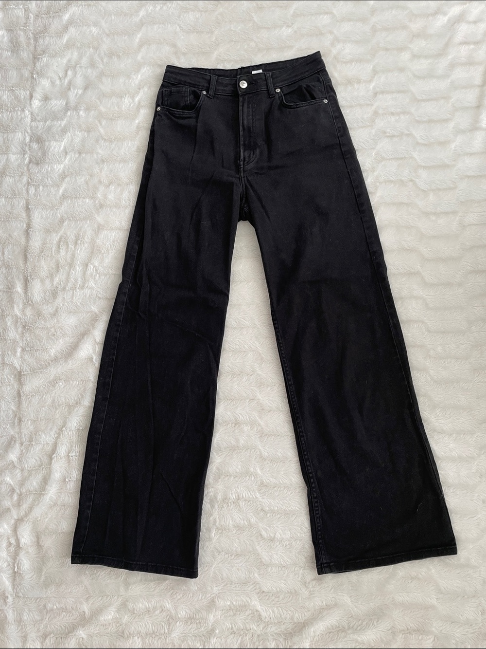 H&M Black Wide-Leg High-Waist Jeans